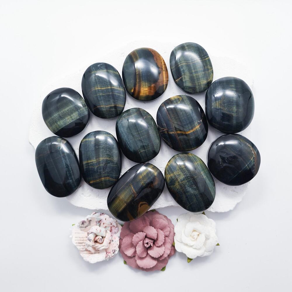 Blue Tiger Eye Palm Stone - Picture 4 of 10